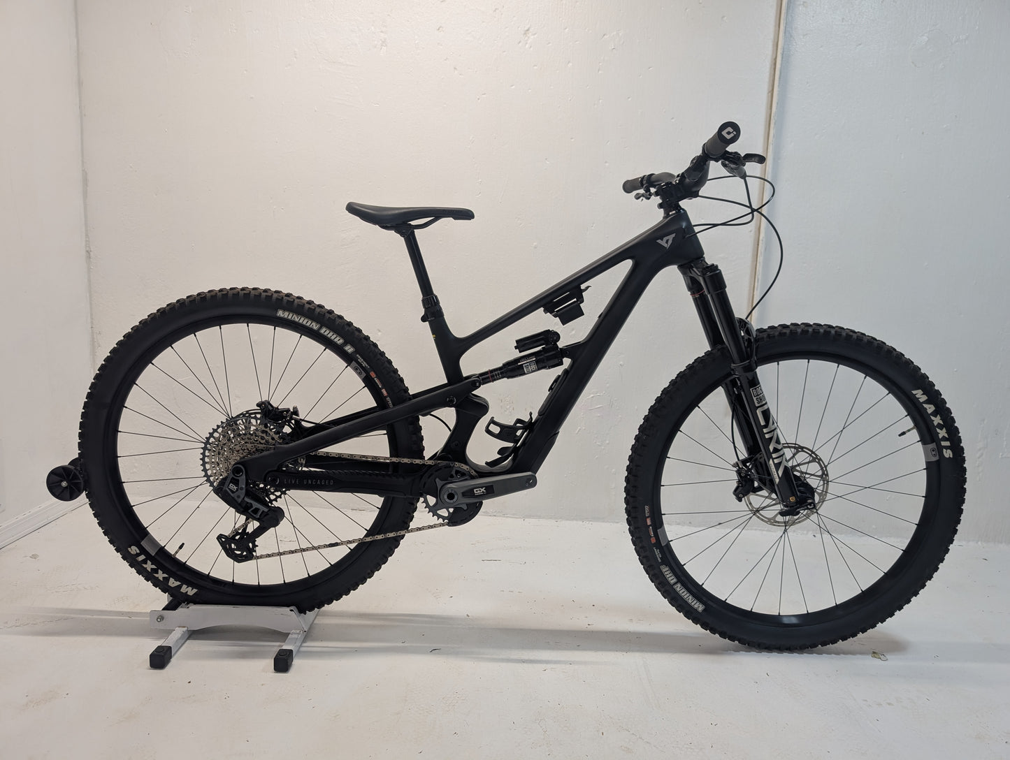 2024 YT Jeffsy Core 4 Carbon – Size Small – One Ride – Excellent Condition