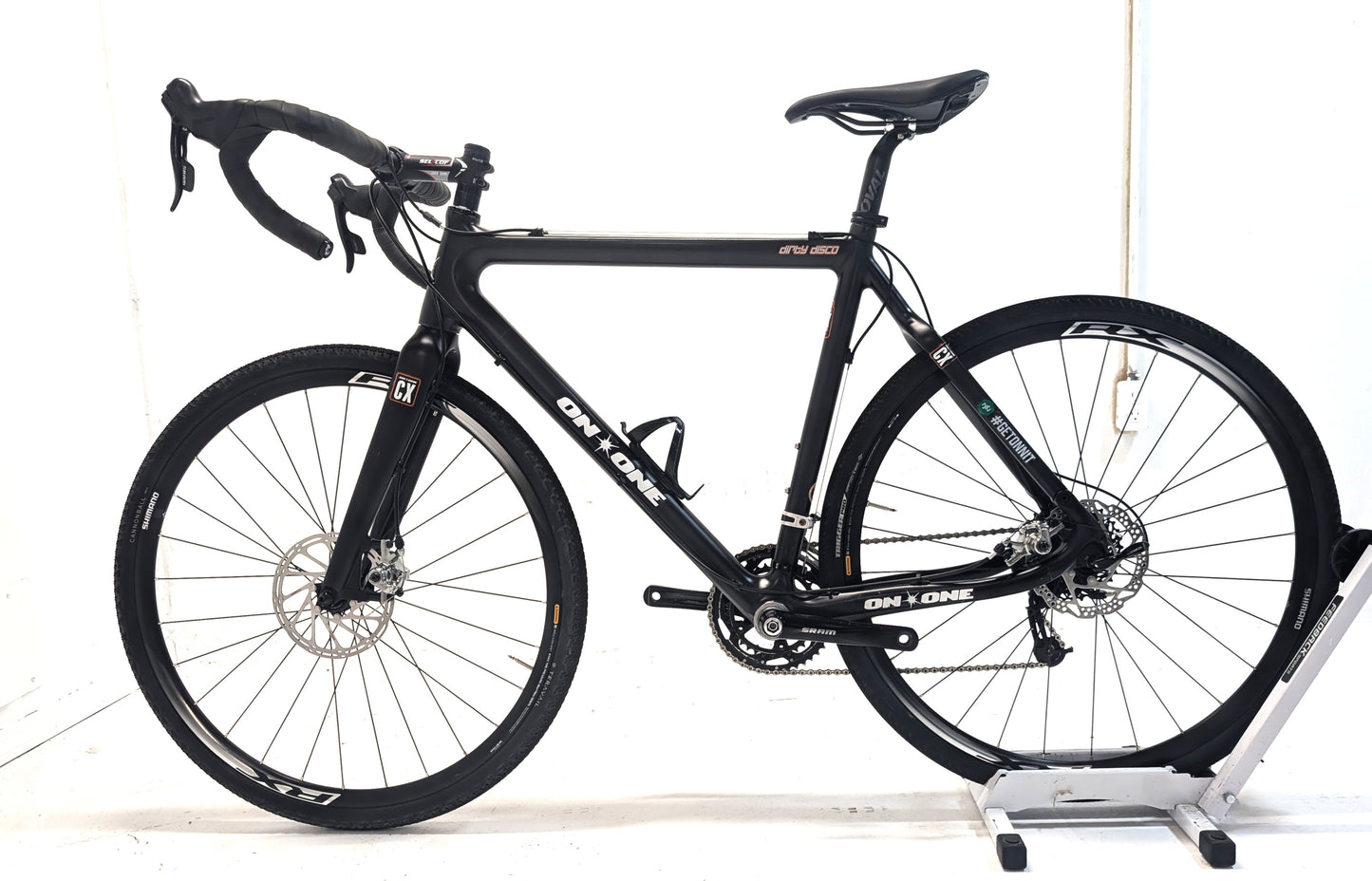 On-One Dirty Disco CX Cyclocross Bike – Medium – Carbon Fork – SRAM Apex 10-Speed