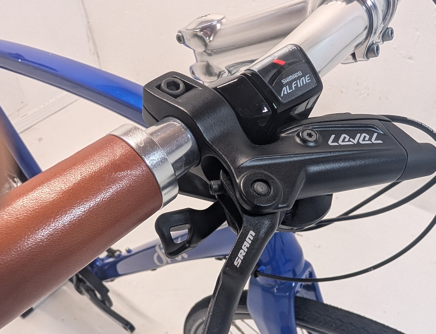Spot Acme 60 cm Commuter Bike – Gates Belt Drive, Leather Upgrades, Near New