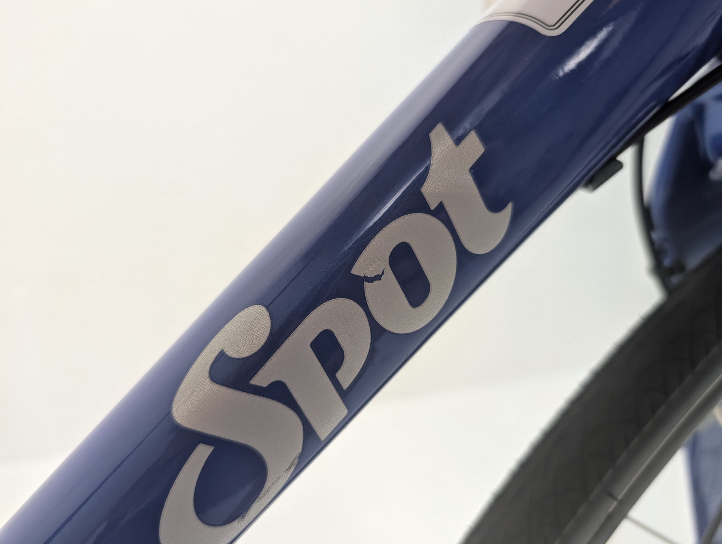 Spot Acme 60 cm Commuter Bike – Gates Belt Drive, Leather Upgrades, Near New