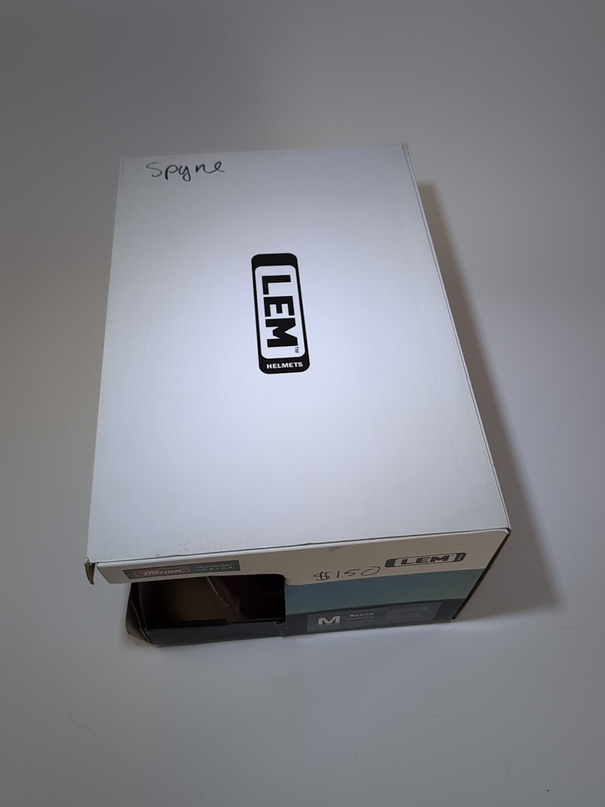 LEM Spyne Mountain Size Medium Red And Grey4