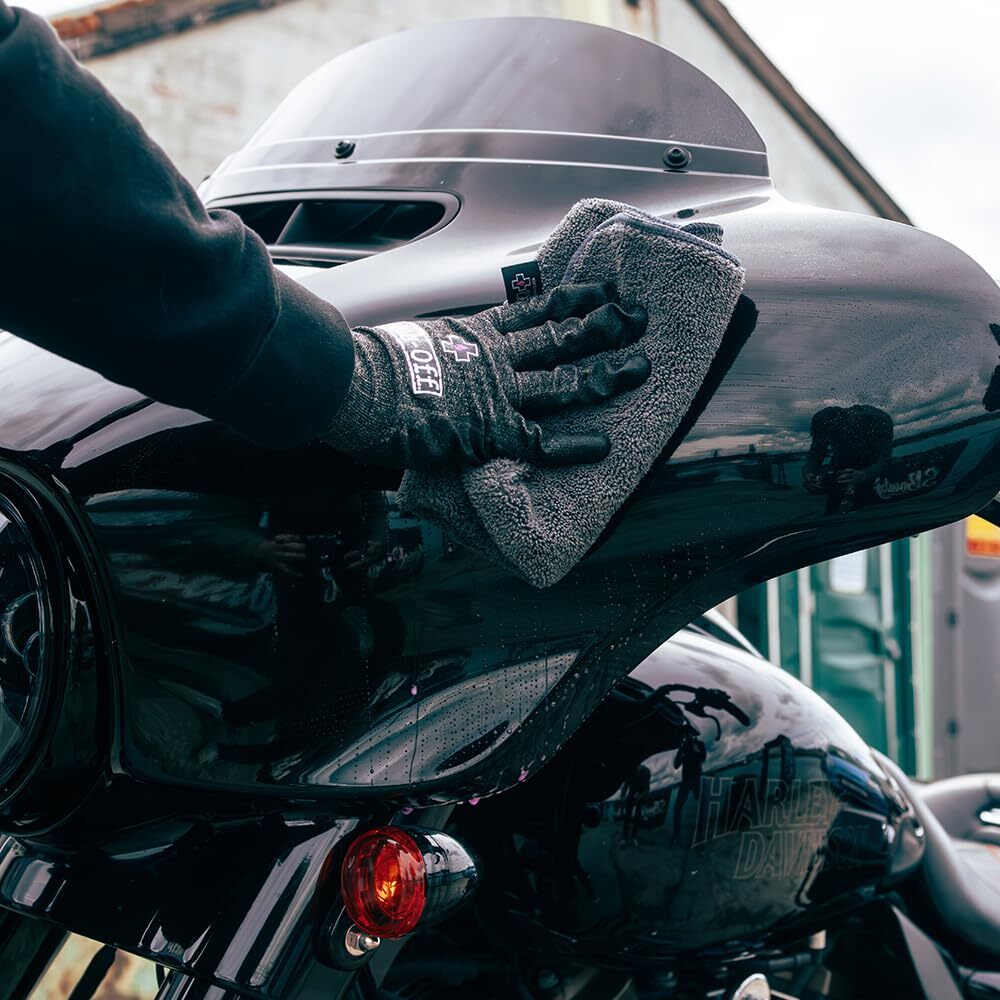 Muc-Off Motorcycle Waterless Wash & Protectant Kit - Motorcycle Cleaning Kit,4