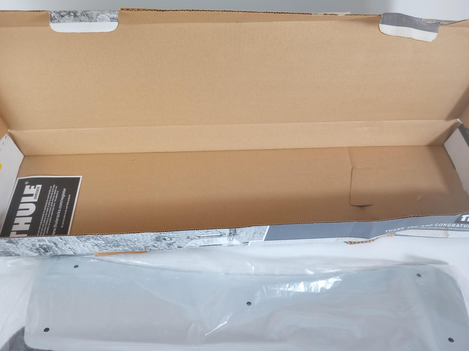 Thule 870XT Roof Rack Fairing (32-Inches)13