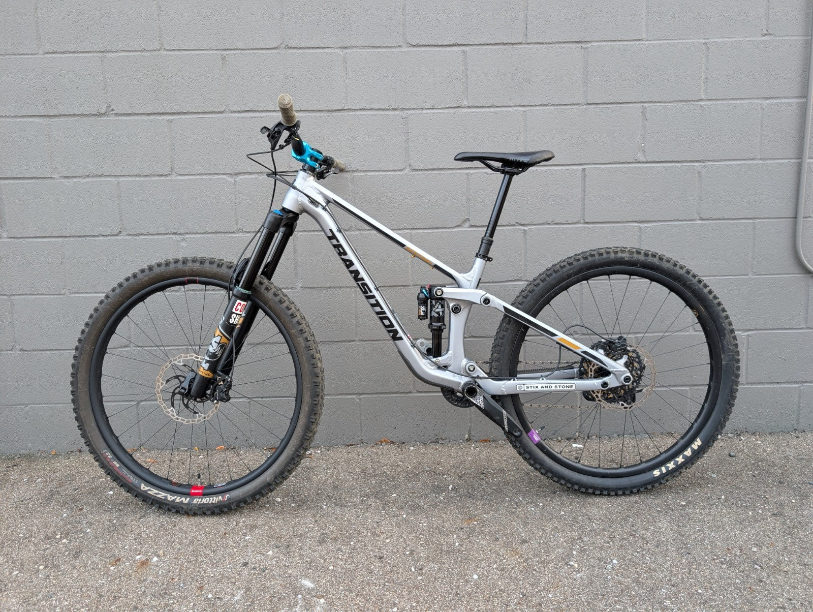 Transition Sentinel Alloy – Size Medium – SRAM GX Eagle, Fox 36, Reserve Carbon0