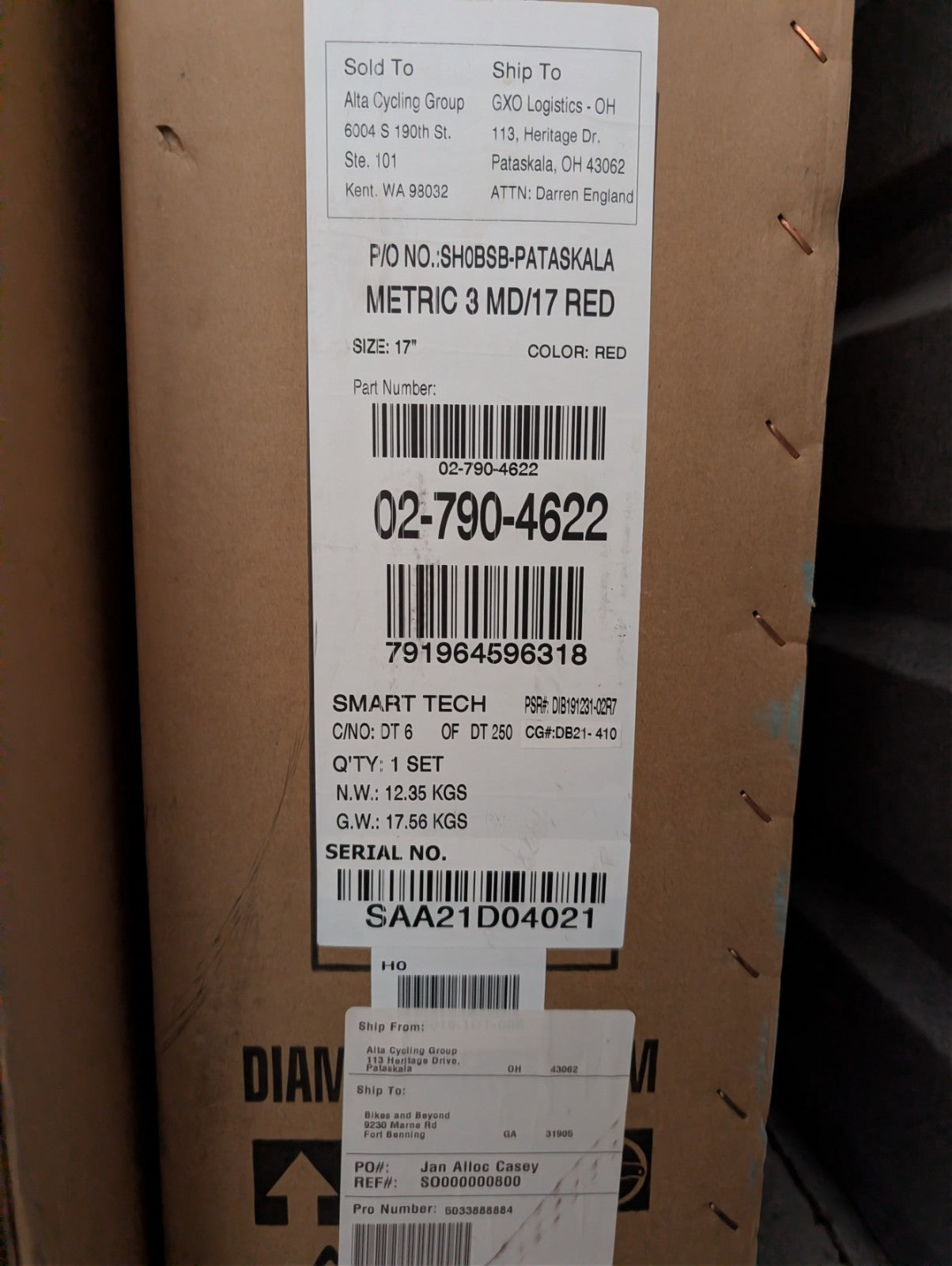 Diamondback Metric 3, 17"/M, Red - NIB1