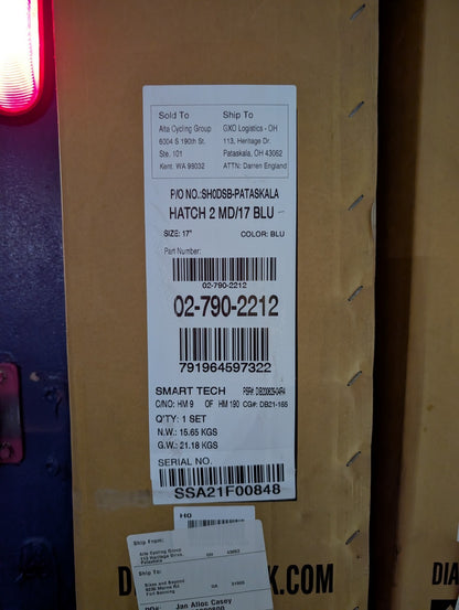 Diamondback Hatch 2, Med/17", Blue - NIB1