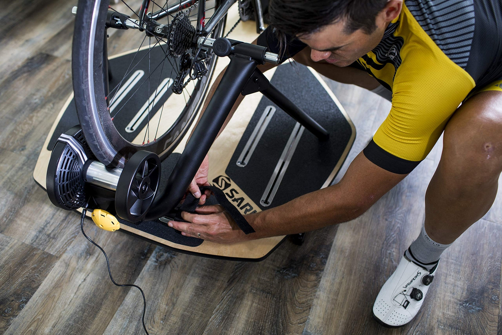 Saris Indoor Bike Trainer Boost Thru Axle Adapter2