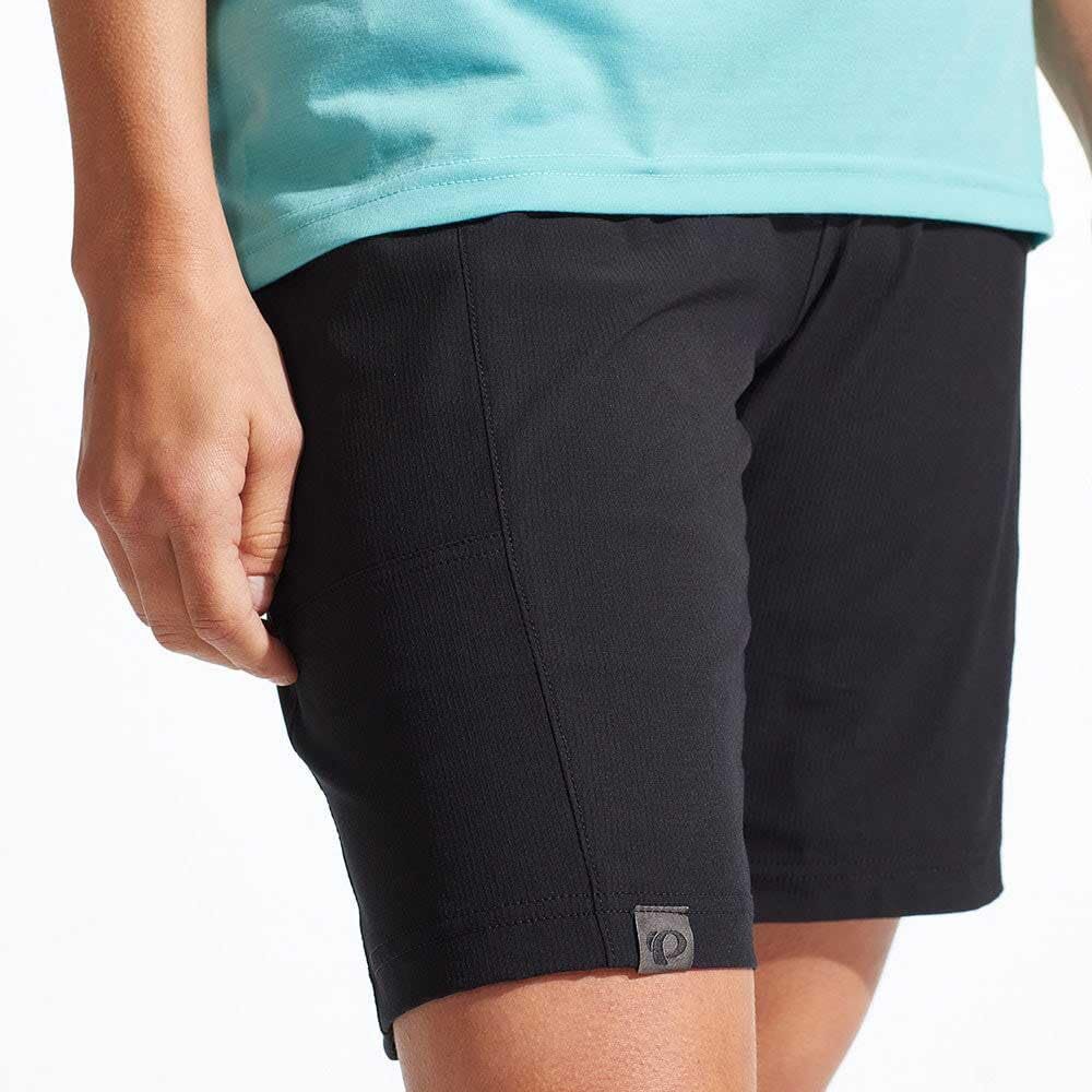 PEARL IZUMI Canyon Short With Liner - Women's Black, 26