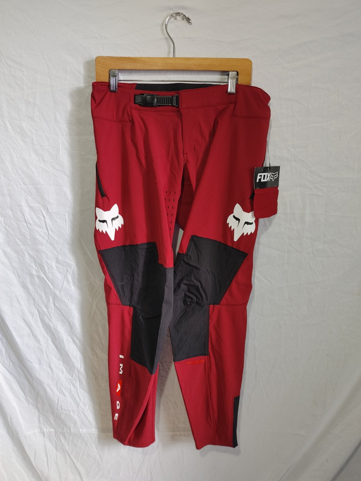 Fox Mens Defend Pants Aurora Red Size 320