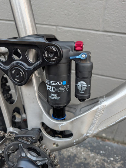 Banshee Prime - Size Large | Goodbye Cycle Certified Used | $1,999.993