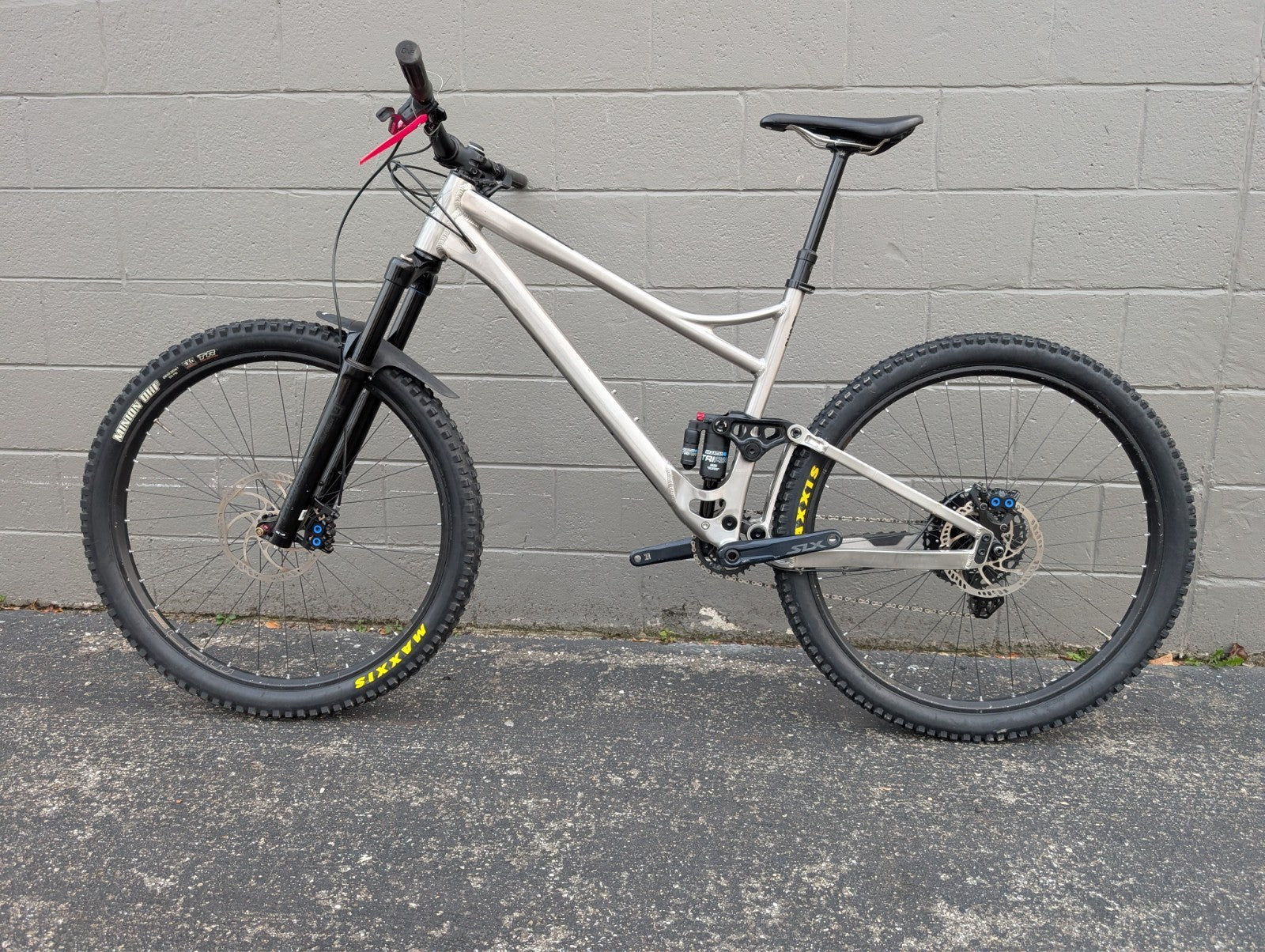 Banshee Prime - Size Large | Goodbye Cycle Certified Used | $1,999.992