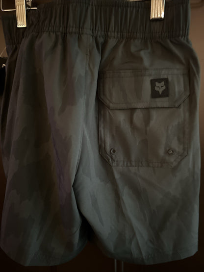 Fox Youth Essex Swarmer Valley Short. Sz. M  Color: Camo-Gray2