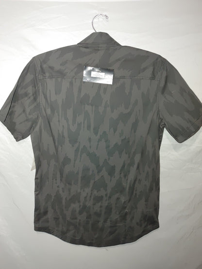 Fox Clothing Button Down M SOURCE PRINTED SS WOVEN2