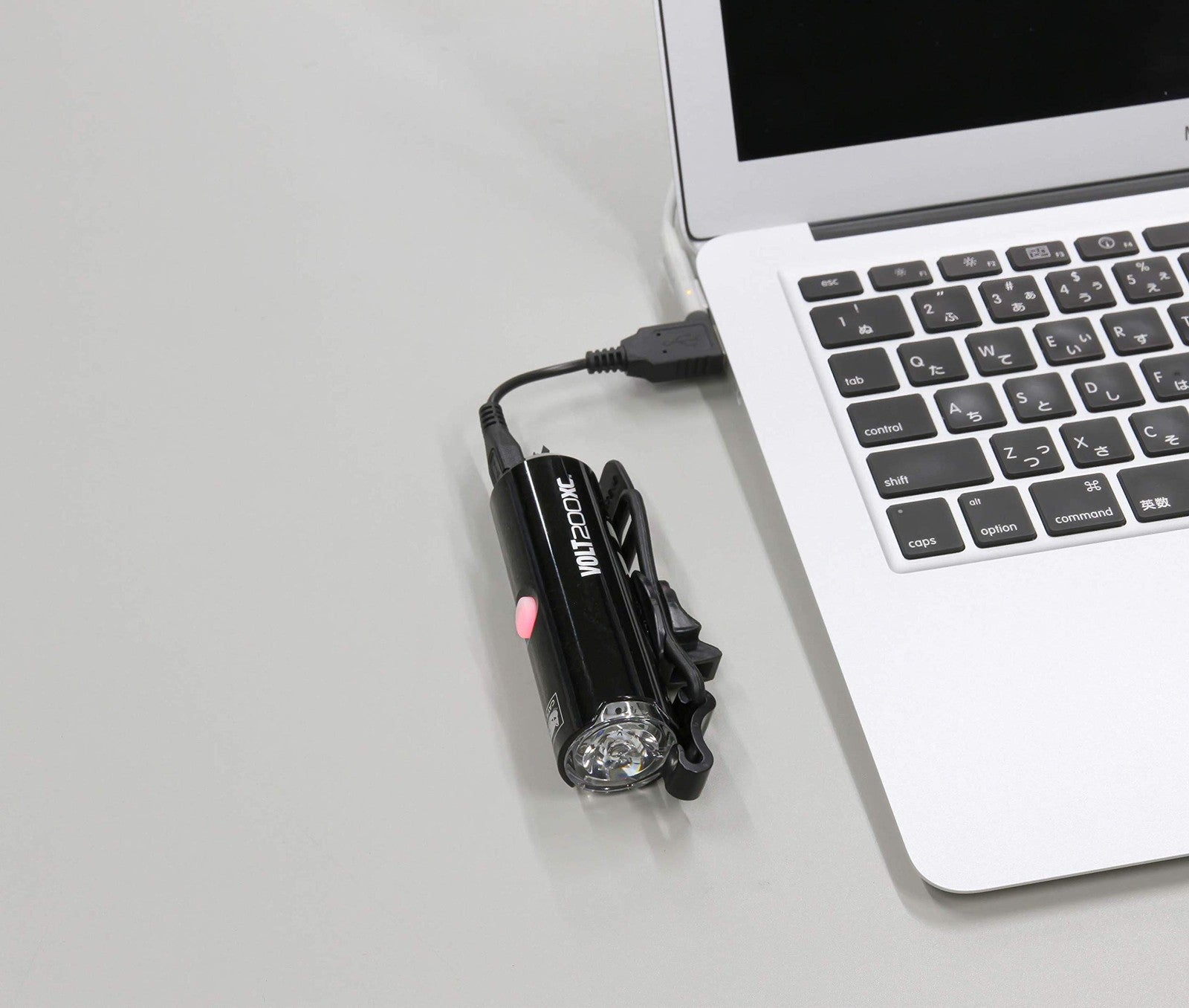 CATEYE - Volt 200 XC Rechargeable Headlight, 200 Lumens4