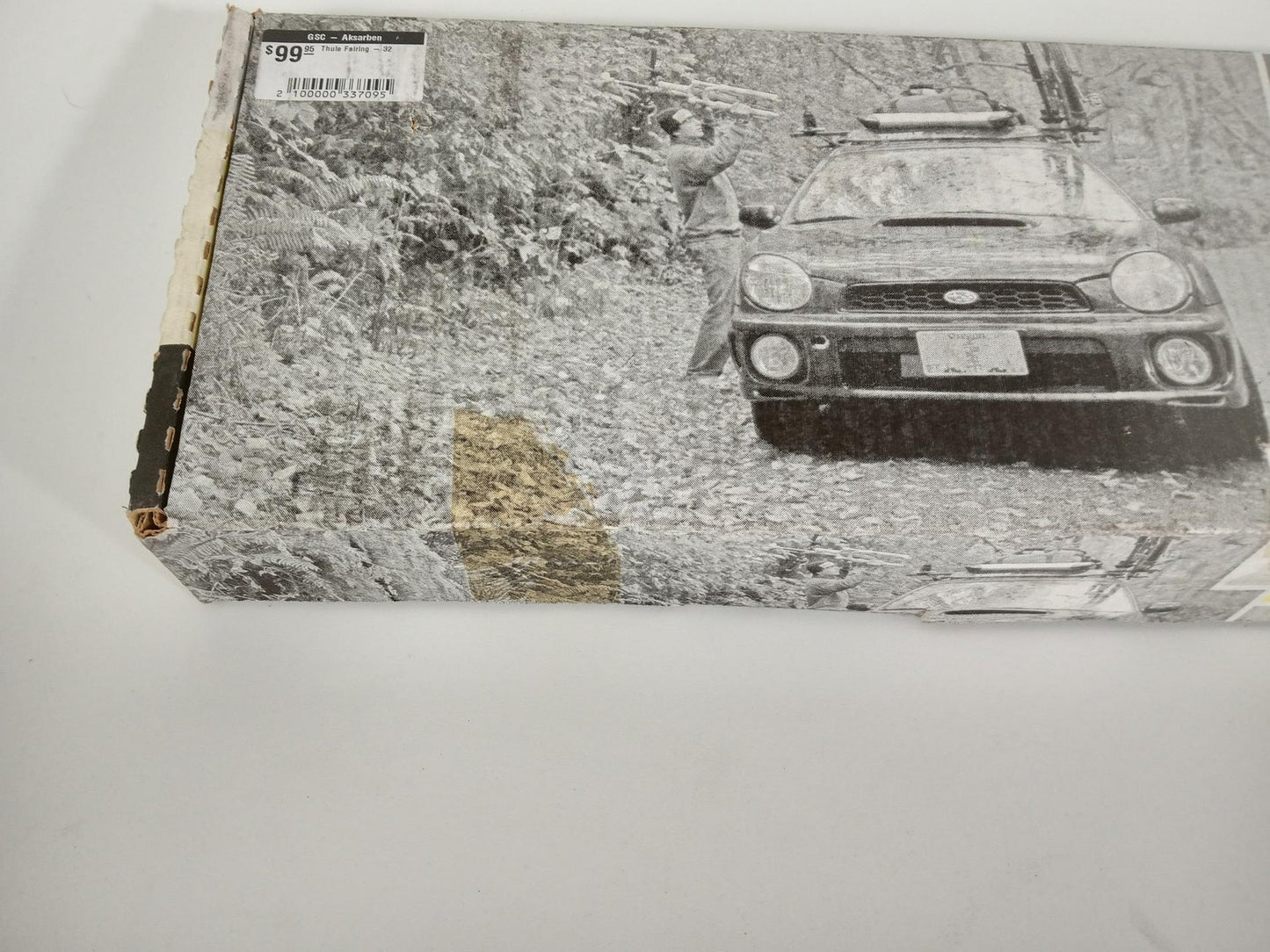 Thule 870XT Roof Rack Fairing (32-Inches)5