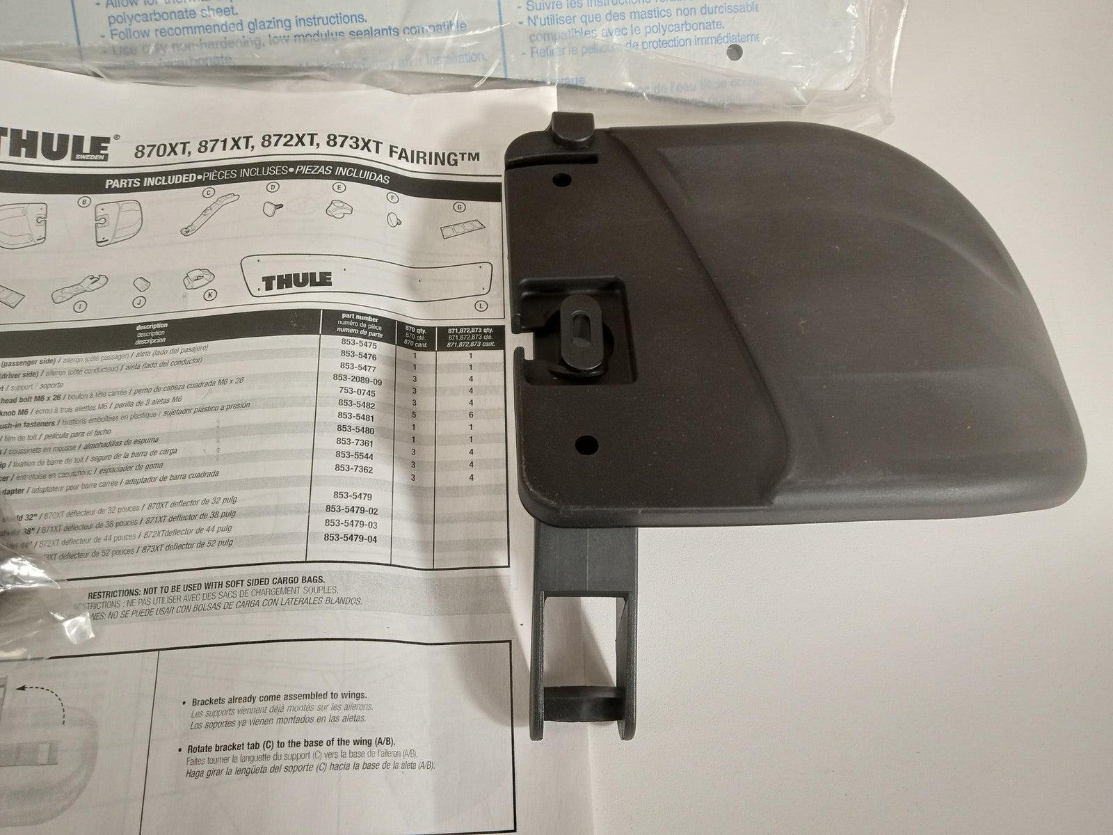 Thule 870XT Roof Rack Fairing (32-Inches)11