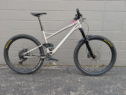 Banshee Prime - Size Large | Goodbye Cycle Certified Used | $1,999.991