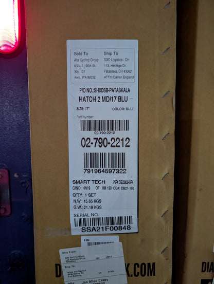 Diamondback Hatch 2 - M/17"- Blue