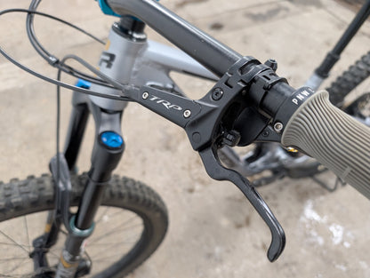 Transition Sentinel (Medium) | Reserve Carbon Wheels | Fox 36 | TRP Brakes